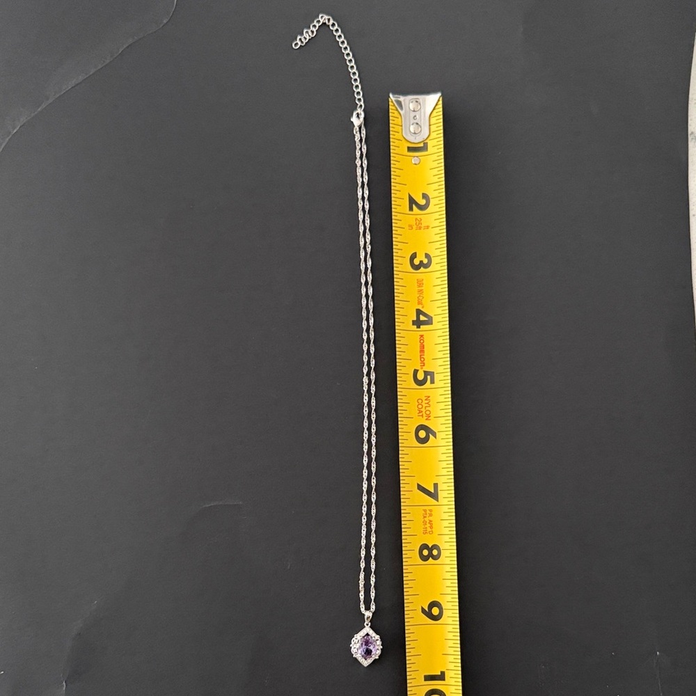 NWOT-Elegant Silver and Purple Pendant Necklace - Picture 5 of 5